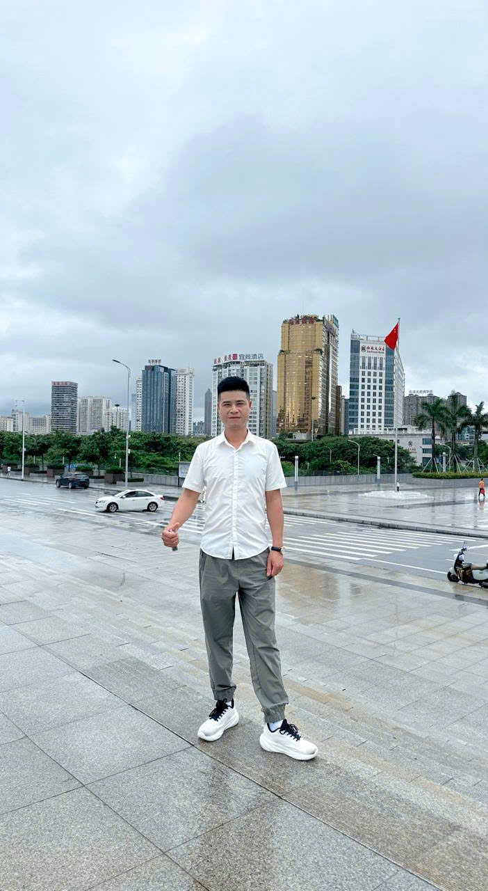 Thầy Đinh Thanh Bình