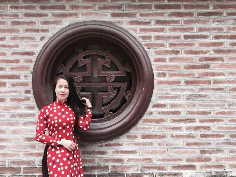 Cô Nguyễn Hồng Hạnh