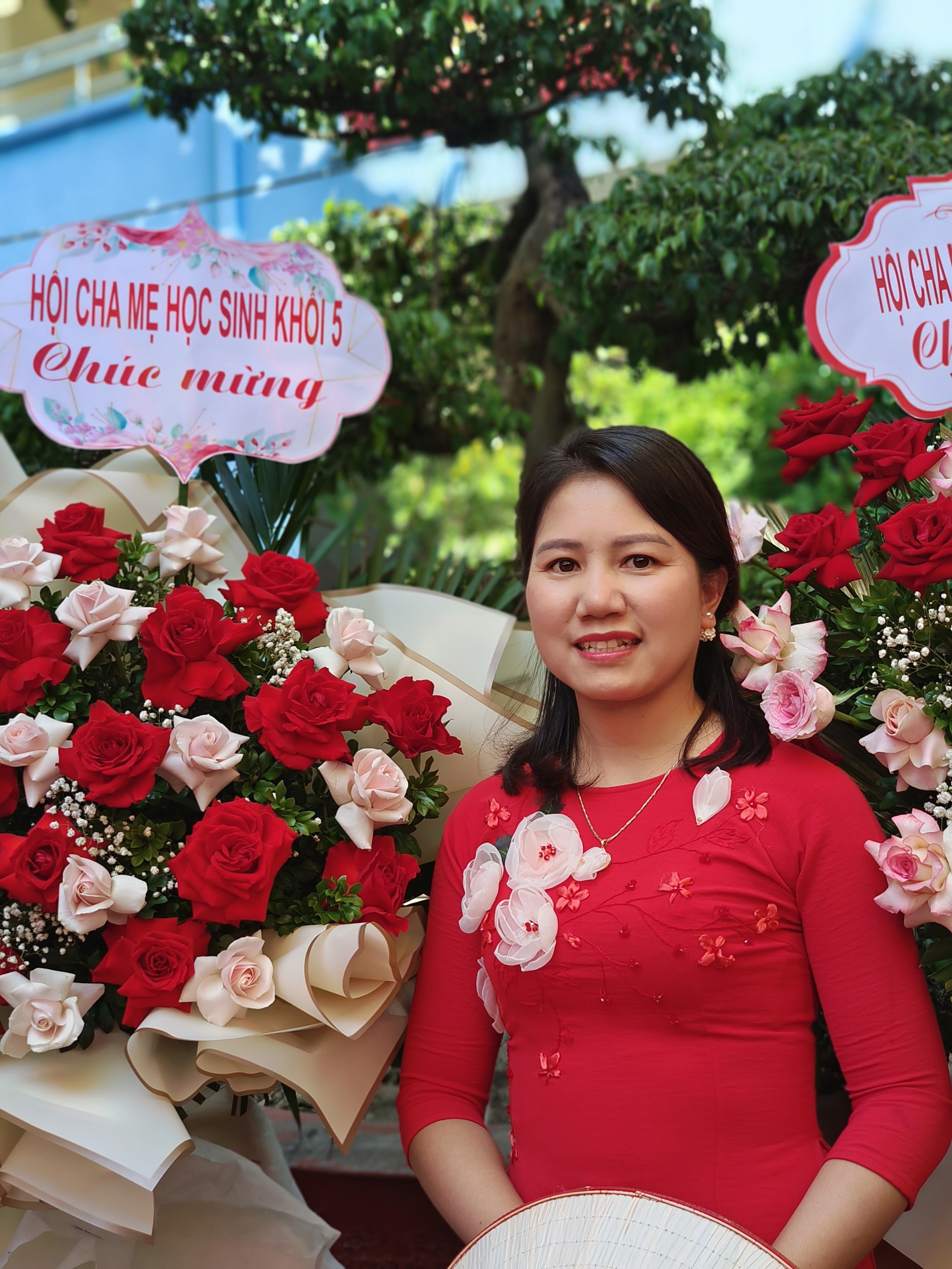 Cô Nguyễn Thị Hằng