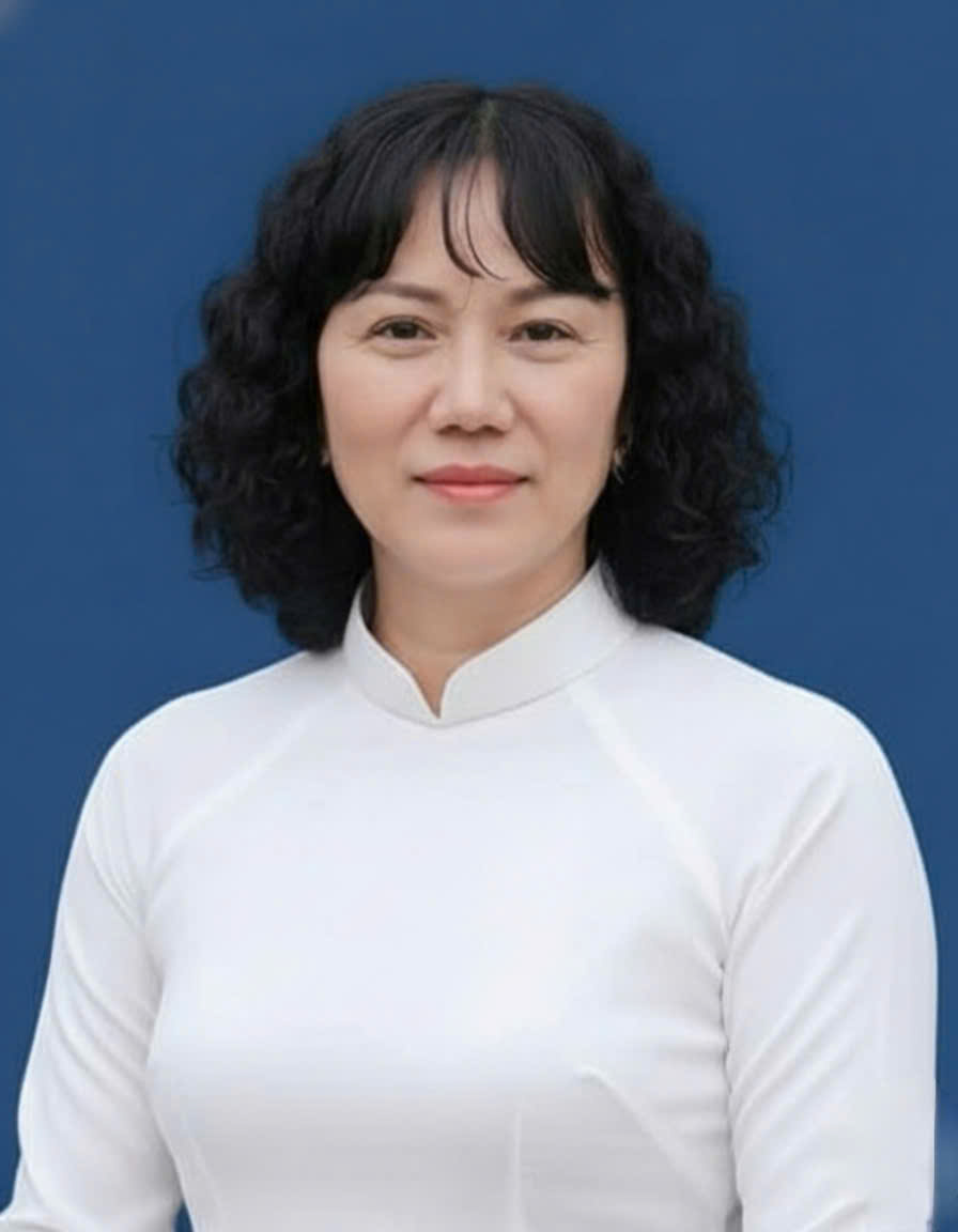 Cô Trịnh Thị Huế