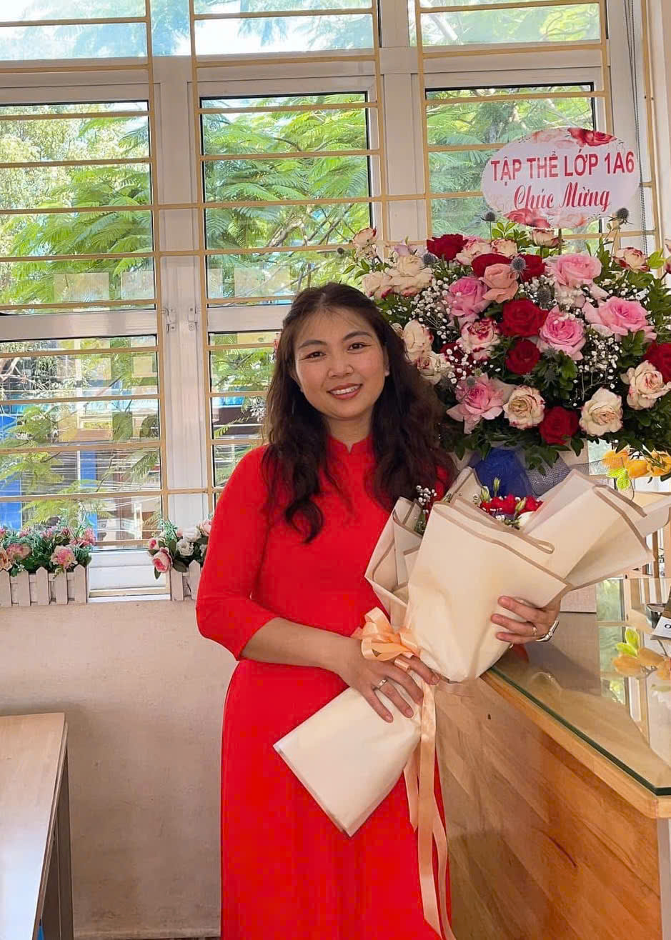 Cô Nguyễn Thị Bích Việt