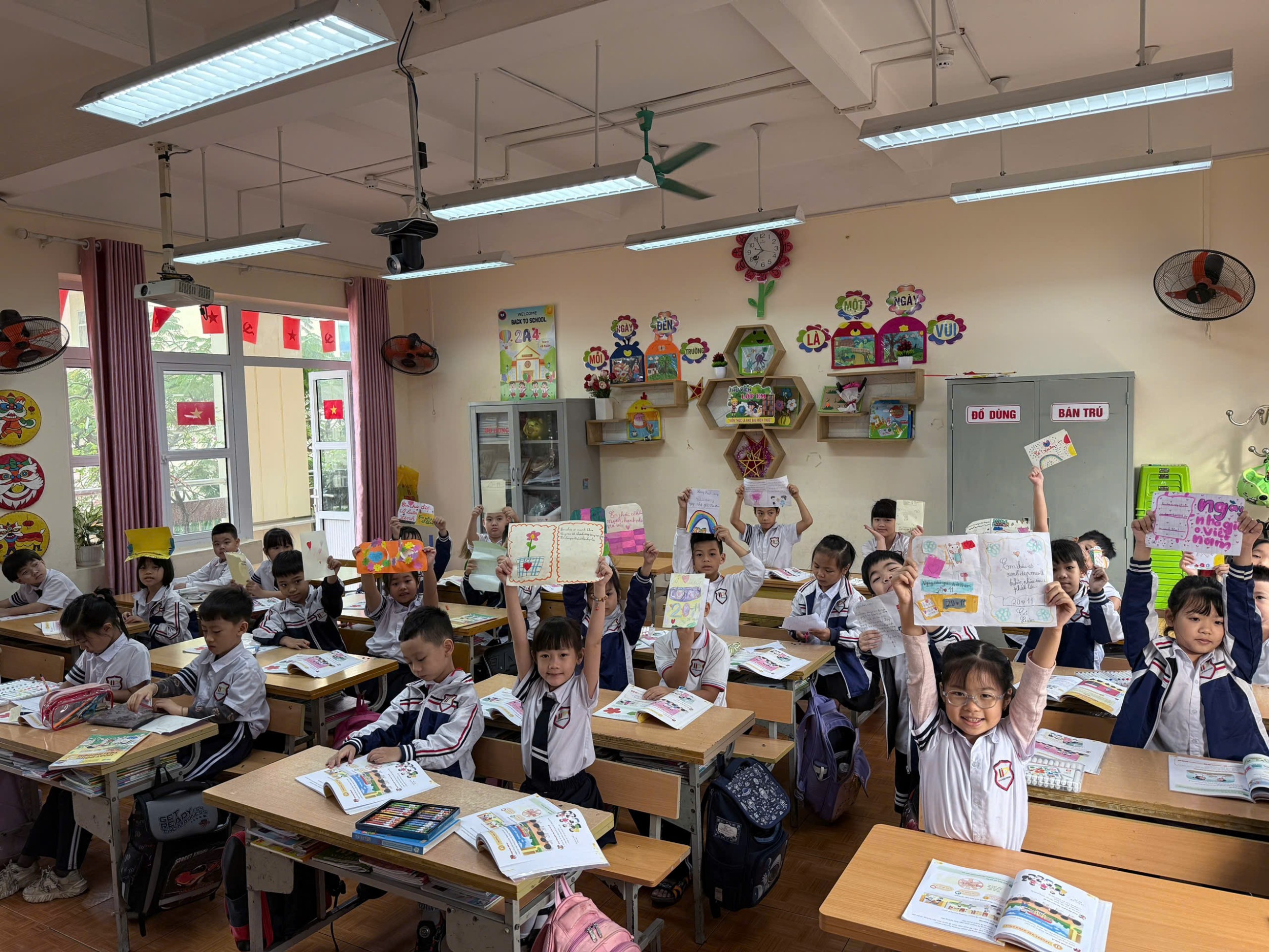 z7238171006876 56ef1de569361694c656ea84d9453c47