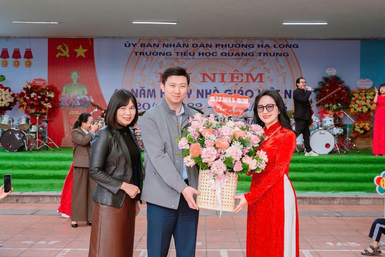 z7245849644379 f9025bfaed13aaef0a56518930b631df